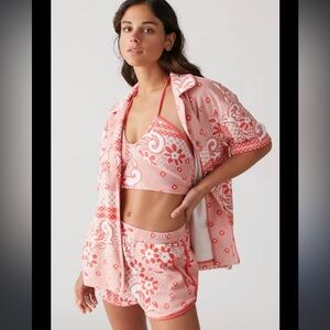 3 piece set- UO Vamos a la playa top and short set